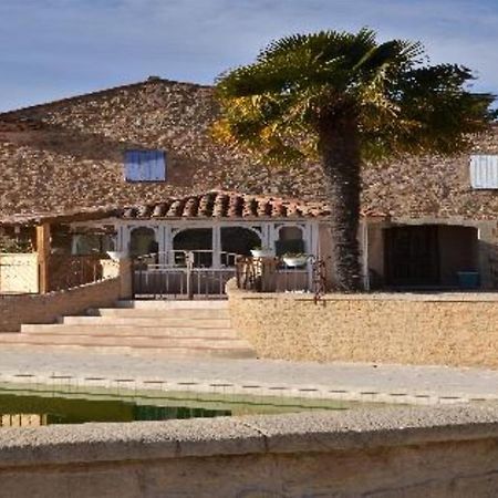 Domaine Saint Victor La Tour-d'Aigues Exterior photo